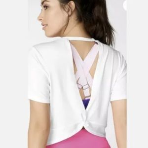 NWT Fabletics Women Pia Powertouch Light Twist Back Short Sleeve Tee Large White